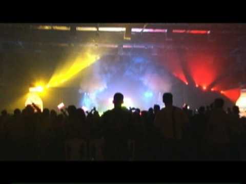 Cedric Gervais This is Colombia live from Cali Colombia